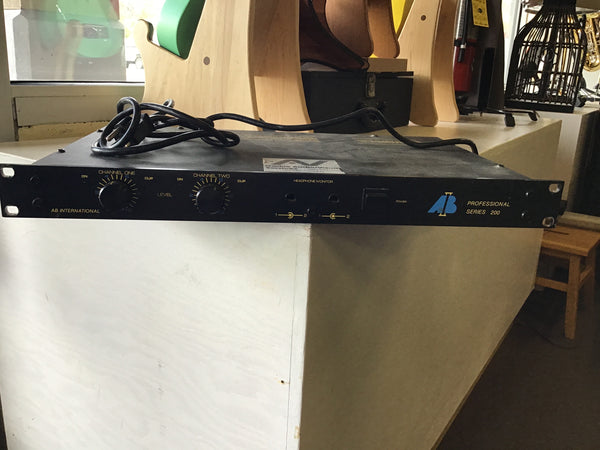 AB International Professional Series 200 (Used) – Sunday Guitars