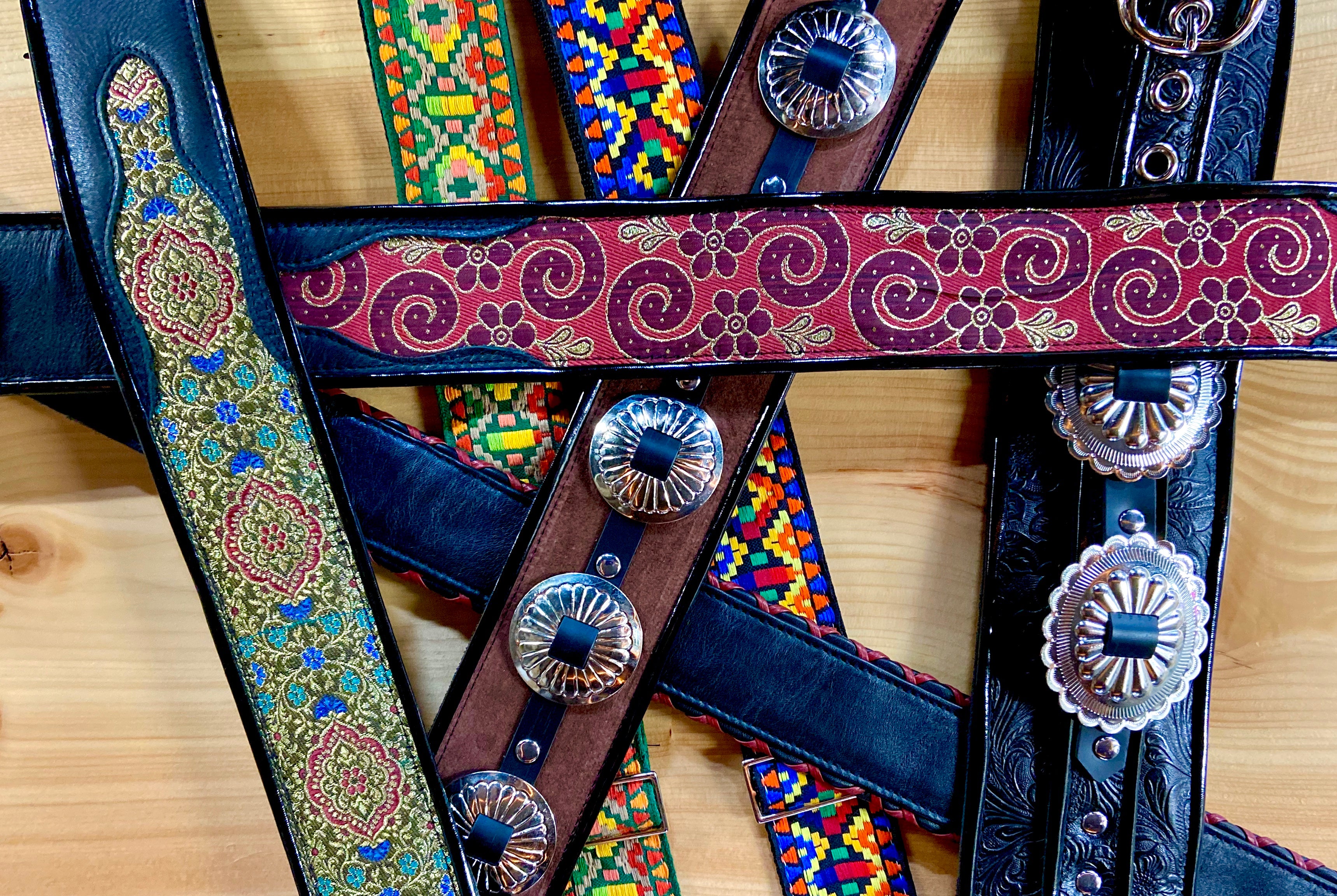 Fashion Fit For A Guitar: Jodi Head Guitar Straps