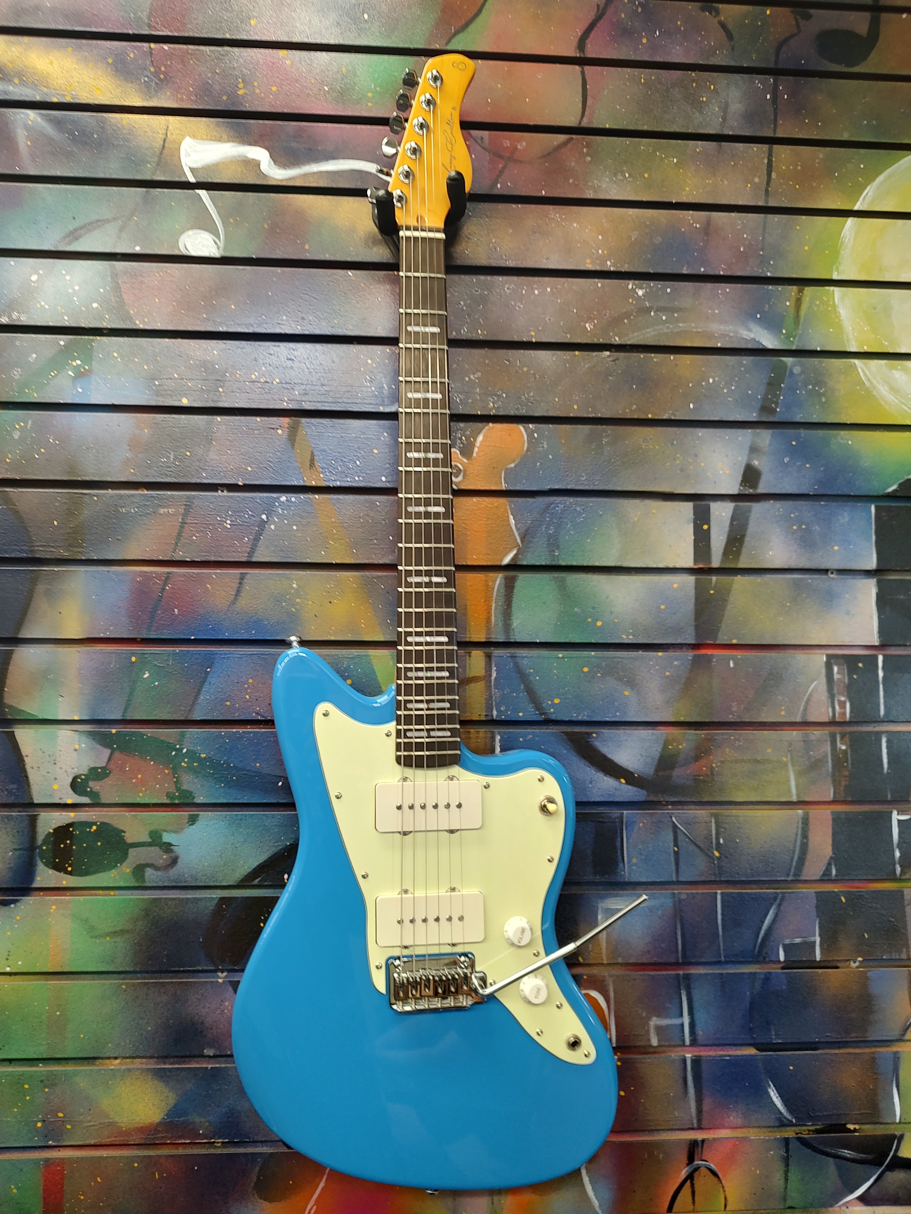 Sire Larry Carlton J3 Like New