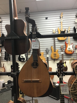 Herman C. Levin Scholander Lute
