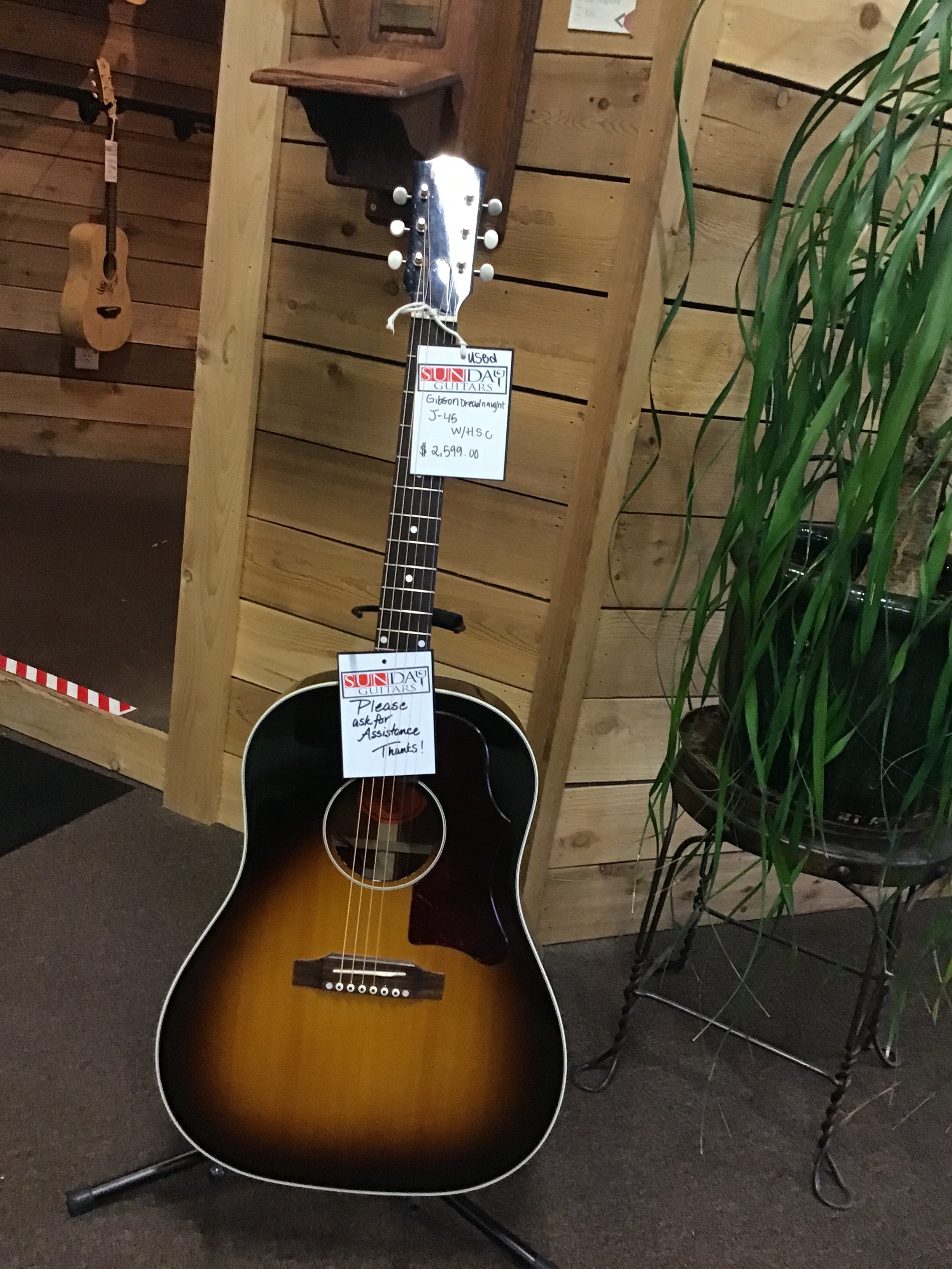 Gibson J45 Standard W/OHSC Used