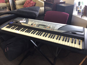 Yamaha PSR GX76 Electronic Keyboard w/gb & X stand Used