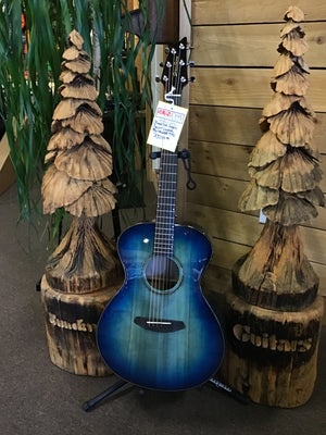 Breedlove Oregon Concert Lagoon Myrtlewood Ltd