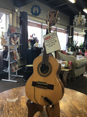 Del Vecchio Cavaquinho  Concert Uke w/pickup Used