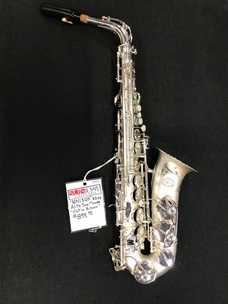 Unison S300 Alto Sax w/case USED